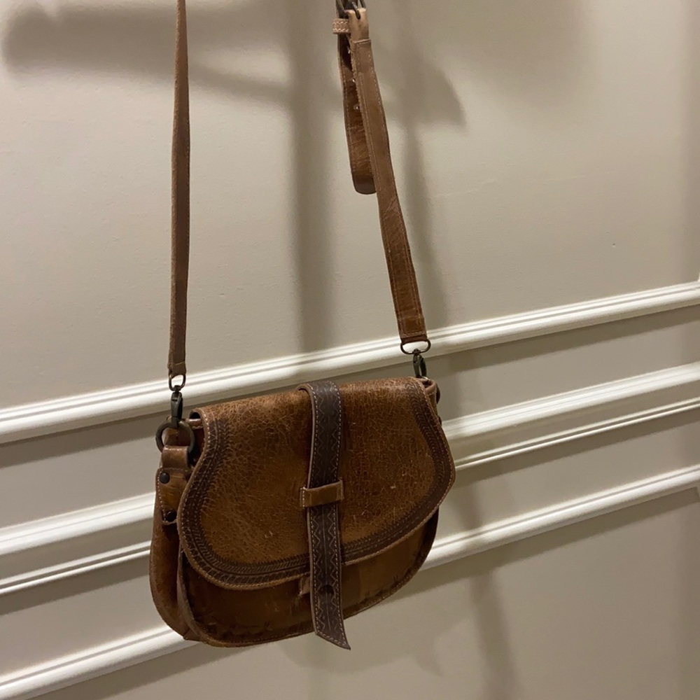 Bedstu saddle bag purse